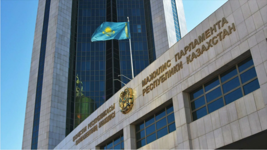 В Мажилисе раскритиковали идею передачи ЦОНов частному бизнесу